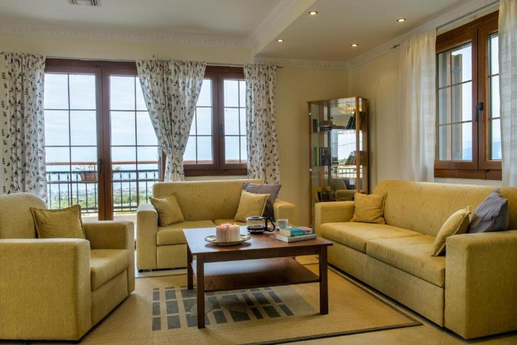 Olympus Pantheon Luxury Villas 렙토카리아 외부 사진